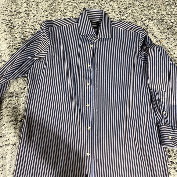 Hugo Boss button down NWOT - Picture 2 of 4